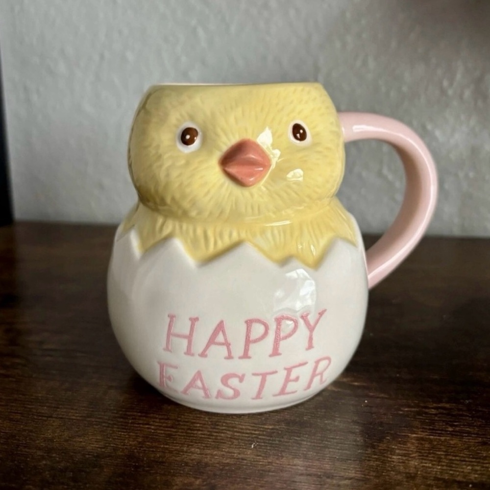 Treshold Yellow/White Chick Shaped Easter Mug